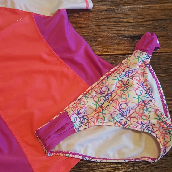 Calvin Klein children's swim suit set size large - Picture 3 of 7